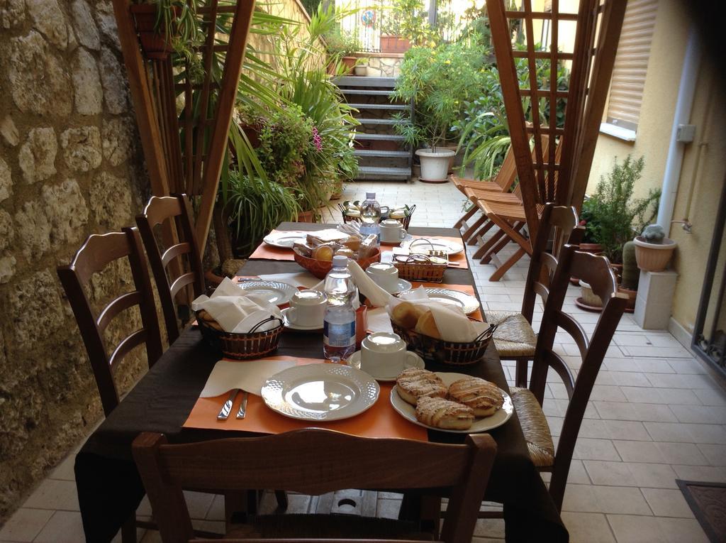 Bed and Breakfast Il Mandorlo Agrigento Exterior foto
